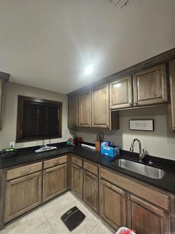 181 Young Road, Nashville, AR 71852