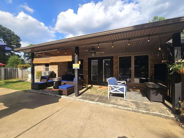 181 Young Road, Nashville, AR 71852