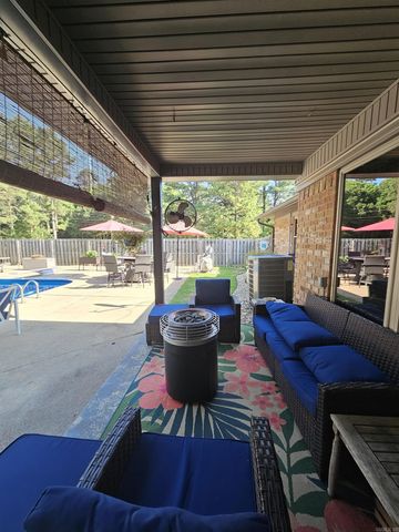181 Young Road, Nashville, AR 71852