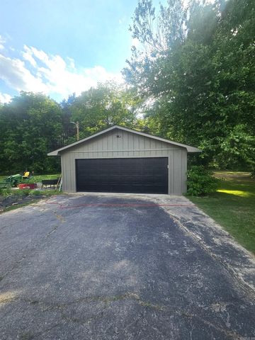 181 Young Road, Nashville, AR 71852
