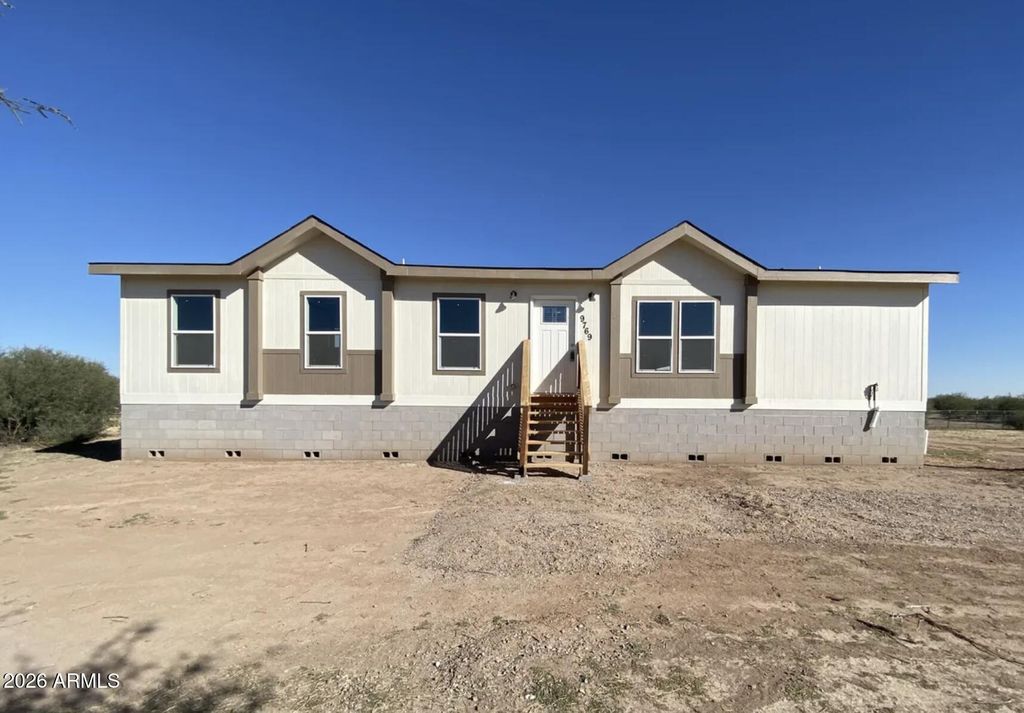 9769 S THORNTON Road, Casa Grande, AZ 85193