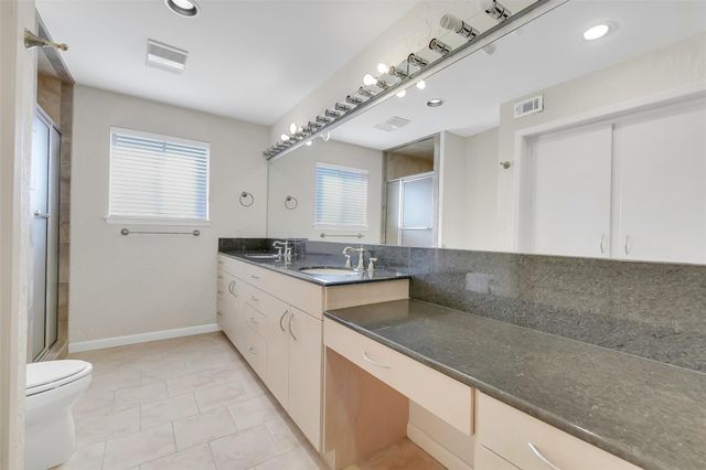 10210 Scofield Lane, Houston, TX 77096