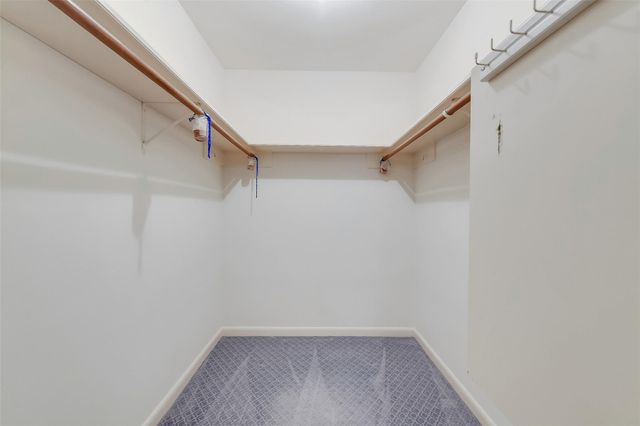 10210 Scofield Lane, Houston, TX 77096