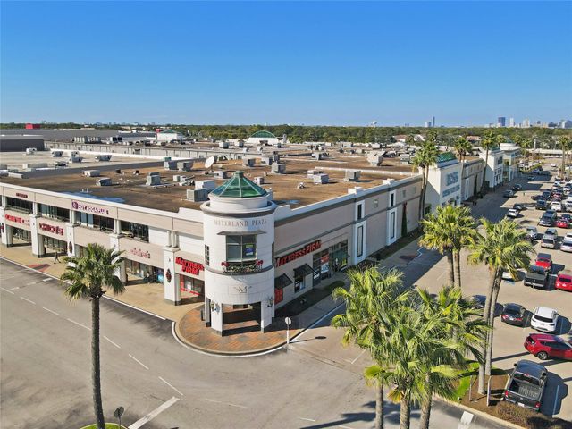 10210 Scofield Lane, Houston, TX 77096