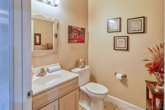 1759 State Hwy 9A, Eufaula, OK 74432