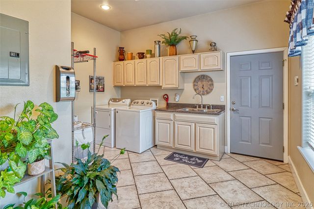 1759 State Hwy 9A, Eufaula, OK 74432