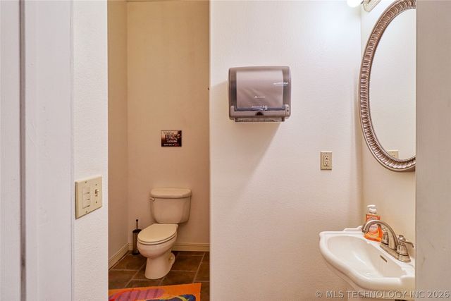 1759 State Hwy 9A, Eufaula, OK 74432