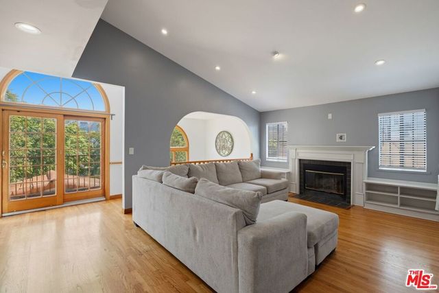 1136 Harvard Street, Santa Monica, CA 90403