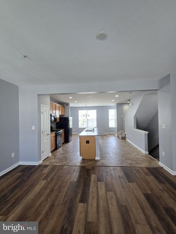 7720 VILLAGE PARK DR, Dundalk, MD 21222