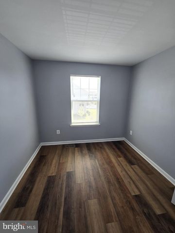 7720 VILLAGE PARK DR, Dundalk, MD 21222