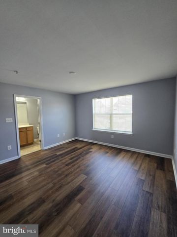 7720 VILLAGE PARK DR, Dundalk, MD 21222