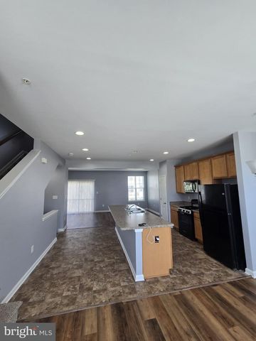 7720 VILLAGE PARK DR, Dundalk, MD 21222
