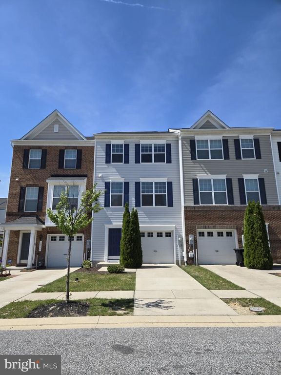 7720 VILLAGE PARK DR, Dundalk, MD 21222