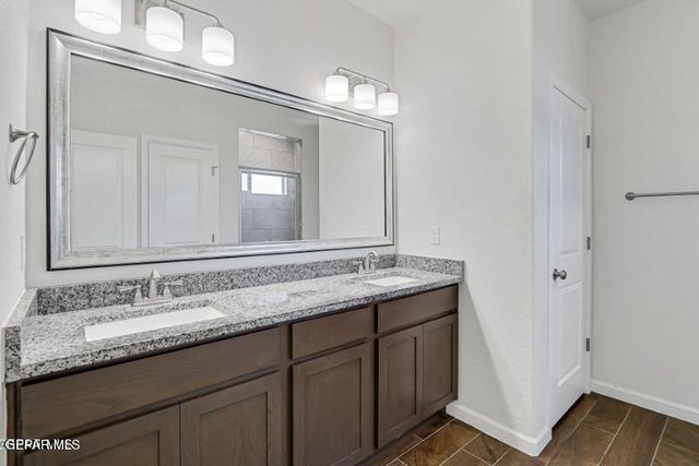 932 GULF STREAMS Avenue, El Paso, TX 79932