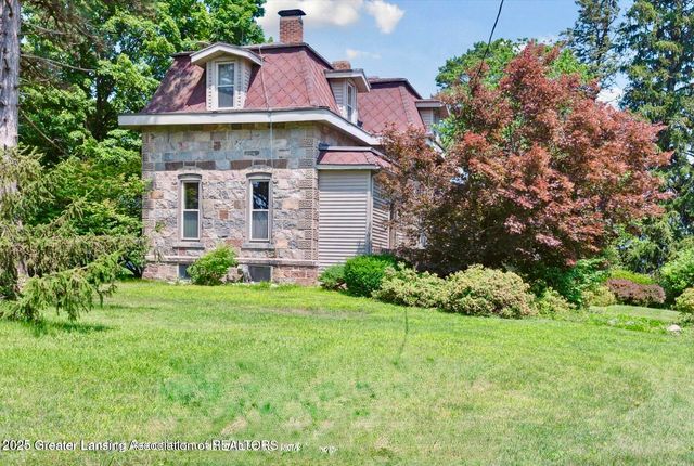 388 W Grand Ledge Highway, Grand Ledge, MI 48837