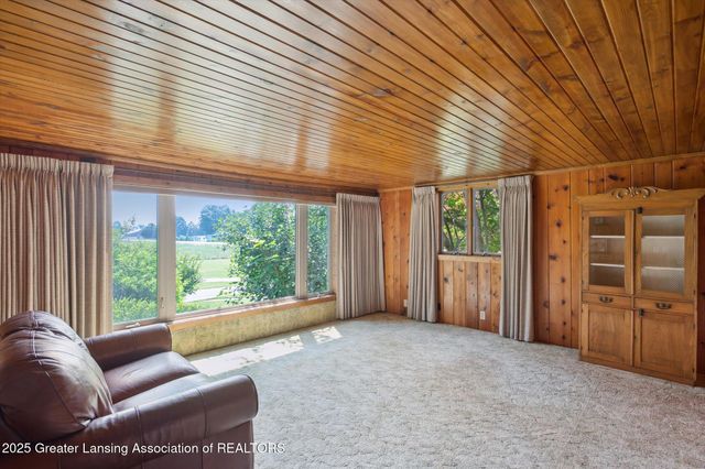 388 W Grand Ledge Highway, Grand Ledge, MI 48837