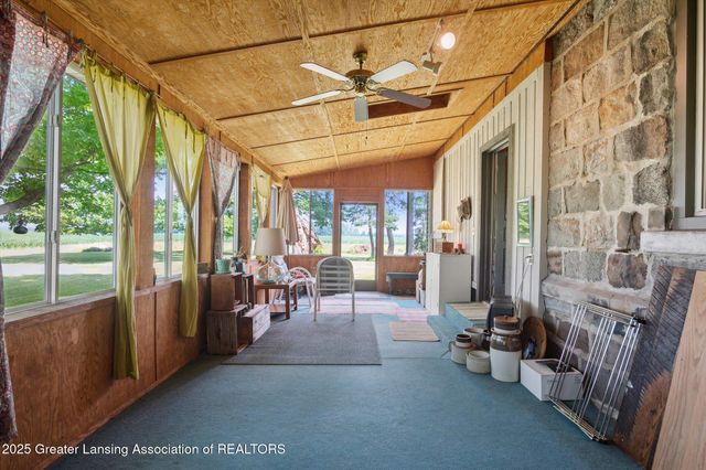 388 W Grand Ledge Highway, Grand Ledge, MI 48837