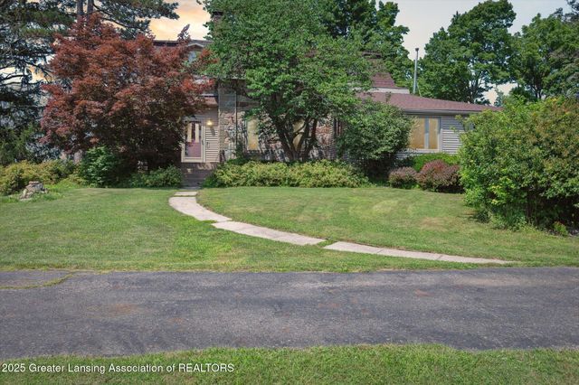 388 W Grand Ledge Highway, Grand Ledge, MI 48837