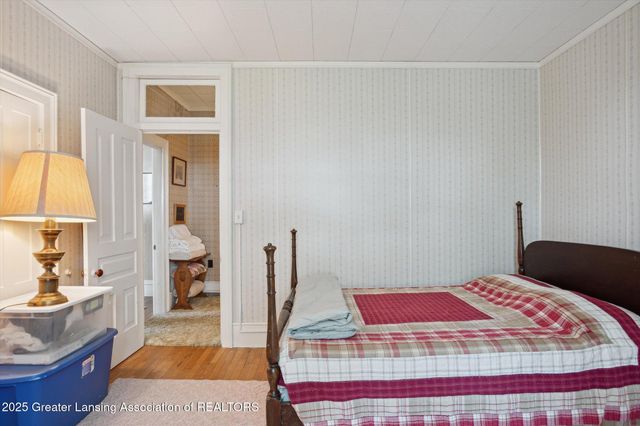 388 W Grand Ledge Highway, Grand Ledge, MI 48837