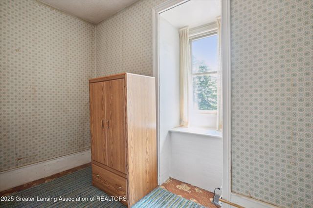 388 W Grand Ledge Highway, Grand Ledge, MI 48837