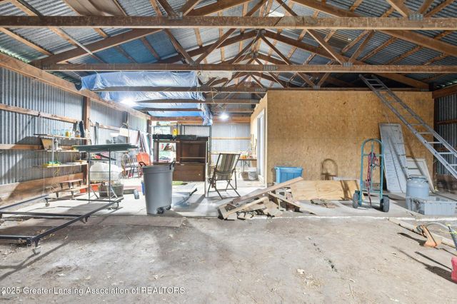 388 W Grand Ledge Highway, Grand Ledge, MI 48837