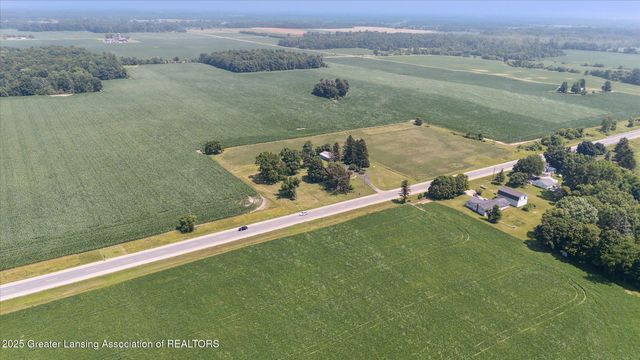 388 W Grand Ledge Highway, Grand Ledge, MI 48837