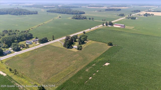 388 W Grand Ledge Highway, Grand Ledge, MI 48837