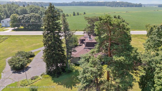 388 W Grand Ledge Highway, Grand Ledge, MI 48837