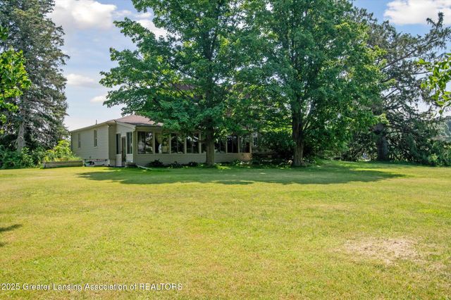 388 W Grand Ledge Highway, Grand Ledge, MI 48837