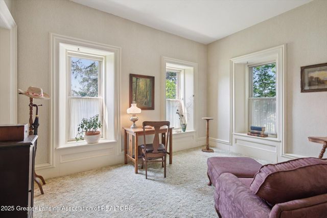 388 W Grand Ledge Highway, Grand Ledge, MI 48837