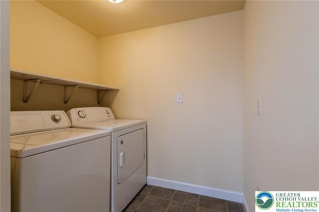 217 Crest Avenue, Bethlehem, PA 18015