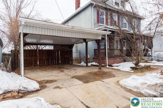 217 Crest Avenue, Bethlehem, PA 18015