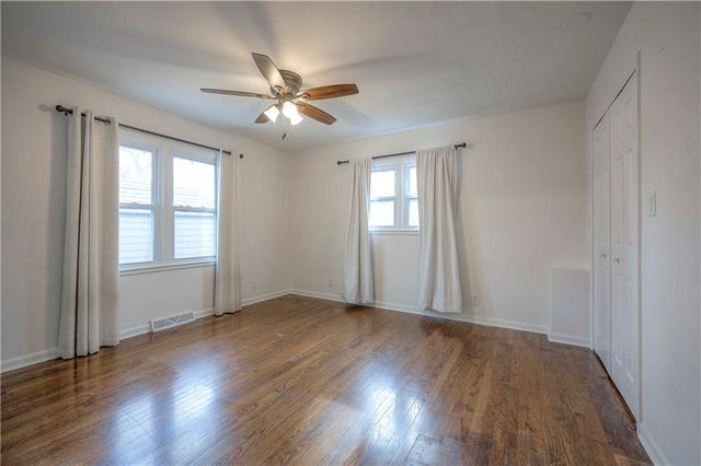 5841 Blackhoof Trail, Merriam, KS 66203