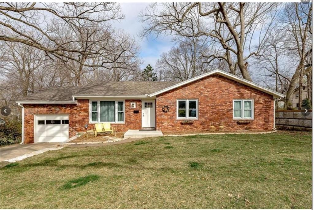 5841 Blackhoof Trail, Merriam, KS 66203