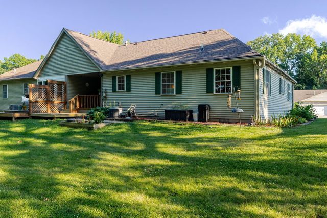 2136 Texas Street, Chesterton, IN 46304