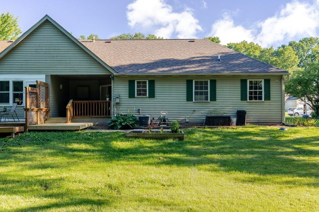 2136 Texas Street, Chesterton, IN 46304