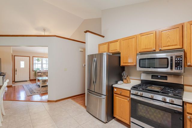 2136 Texas Street, Chesterton, IN 46304