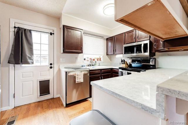 8030 S Columbine Court, Centennial, CO 80122