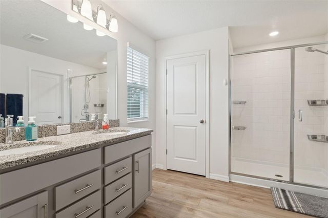 37402 YUKON DRIVE, Zephyrhills, FL 33540