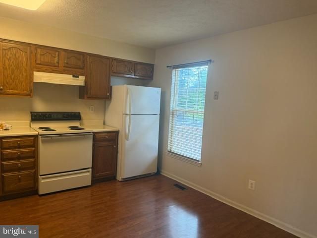 4 E SHETLAND CT, Newark, DE 19711