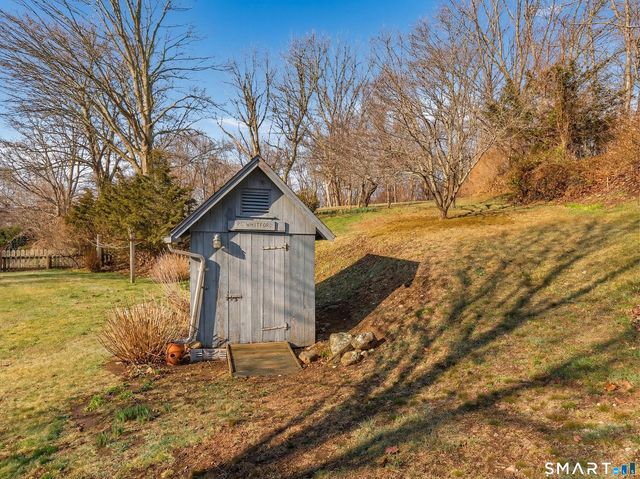 37 North Stonington Road, Stonington, CT 06378