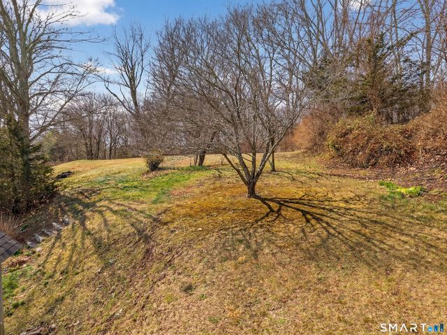 37 North Stonington Road, Stonington, CT 06378