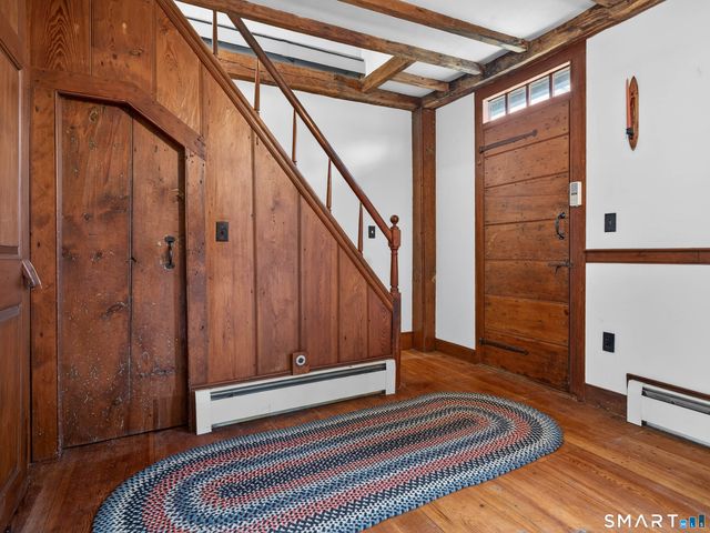 37 North Stonington Road, Stonington, CT 06378