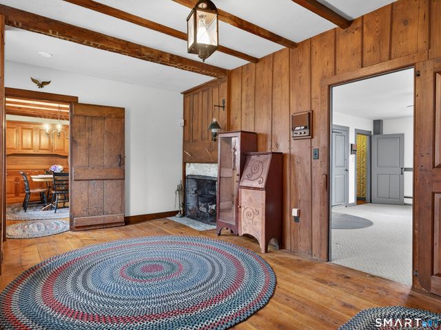 37 North Stonington Road, Stonington, CT 06378