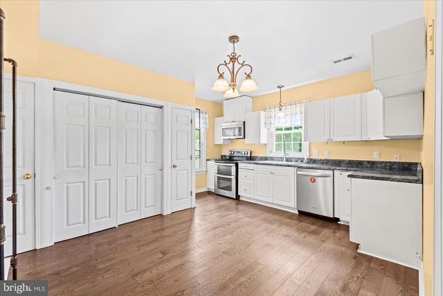 11456 CHESTERFIELD RD, Ruther Glen, VA 22546
