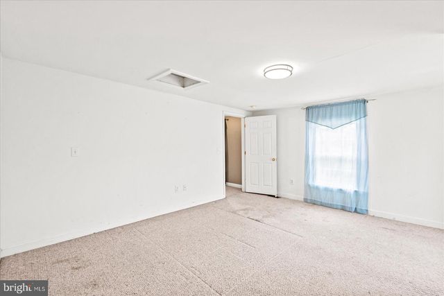 11456 CHESTERFIELD RD, Ruther Glen, VA 22546