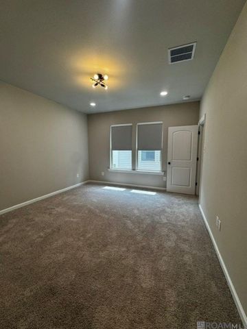 1003 Bengal Crossing Ave, Baton Rouge, LA 70820