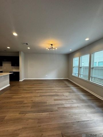 1003 Bengal Crossing Ave, Baton Rouge, LA 70820