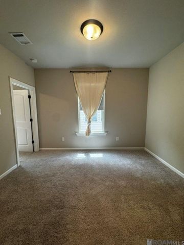 1003 Bengal Crossing Ave, Baton Rouge, LA 70820