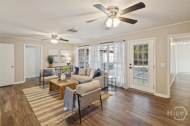 910 Kings Road, Hinesville, GA 31313